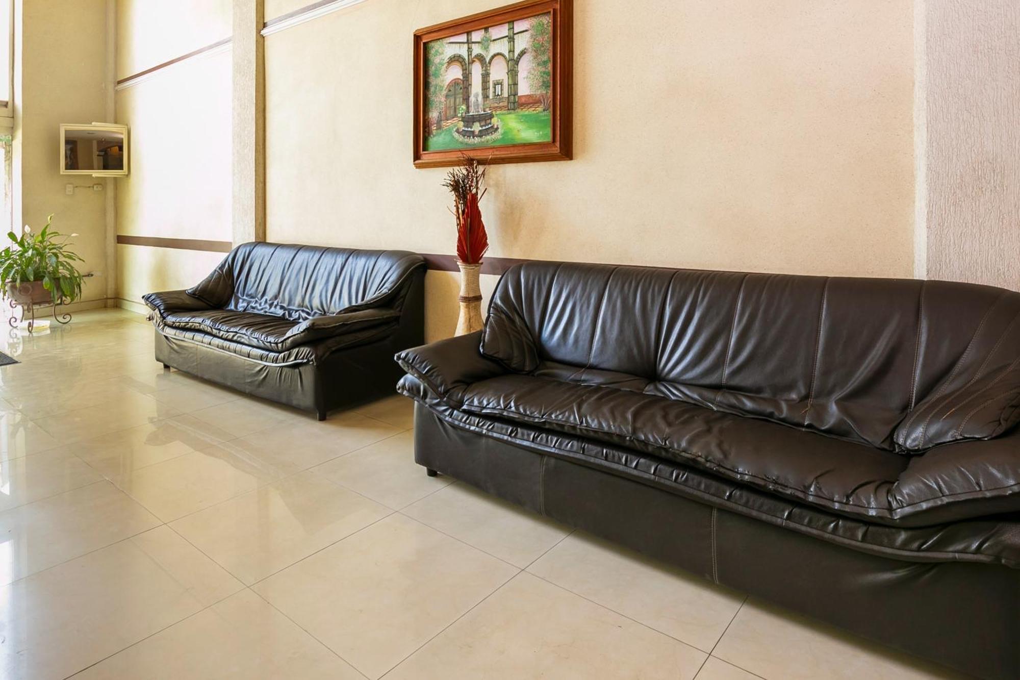 Capital O Hotel Victoria موروليا المظهر الخارجي الصورة